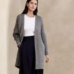 Banana Republic Bariloche Honeycomb Open Cardigan in Heathered Grey size L